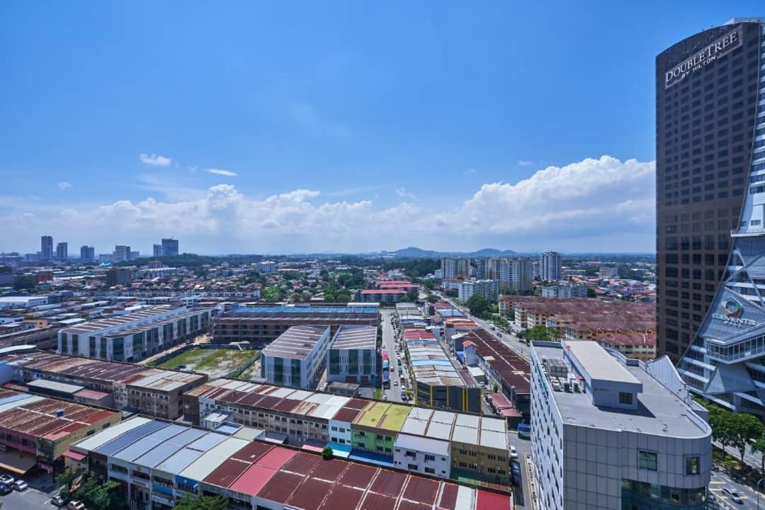 Homestay Shah Rizki At Imperio With Swimming Pool Muslim Friendly Malacca Luaran gambar