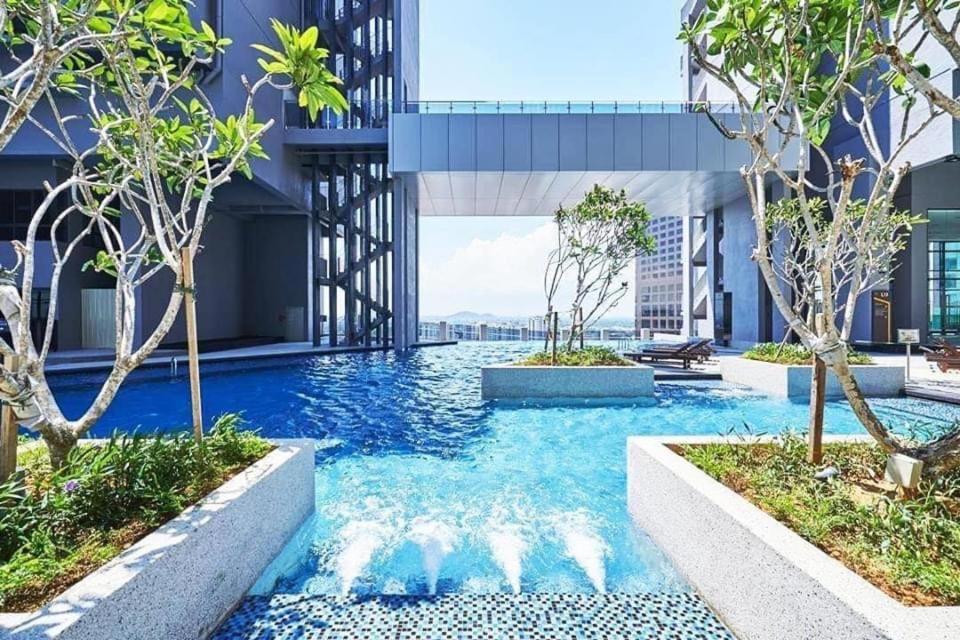 Homestay Shah Rizki At Imperio With Swimming Pool Muslim Friendly Malacca Luaran gambar